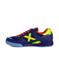 Munich Continental V2 Football Trainers Mens