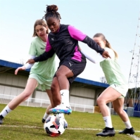 Puma FUTURE 8 ULTIMATE Womens Firm Ground Football Boots