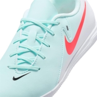 Nike Phantom GX 2 Club Juniors Indoor Court Football Boots.