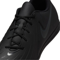 Nike Phantom GX 2 Club Indoor Court Football Boots