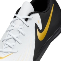 Nike Phantom GX 2 Club Indoor Court Football Boots