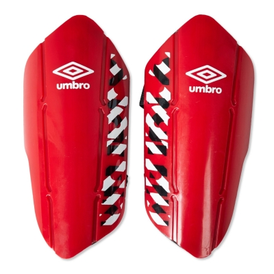 Umbro Classico II Shin Guard