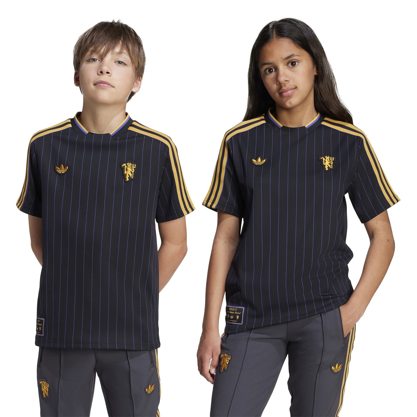 adidas Manchester United Icon Shirt Juniors