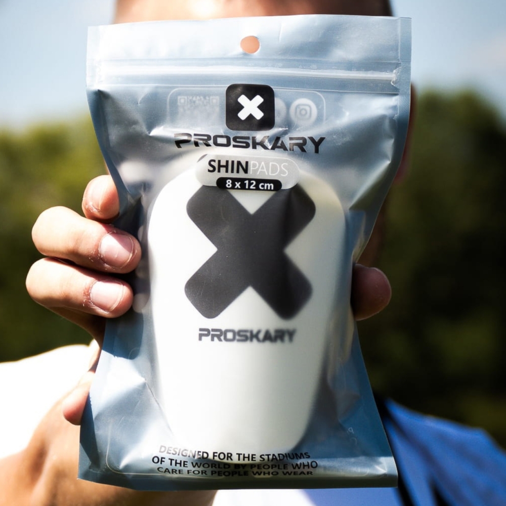 Proskary Venom Shin Pads white 12x8 cm