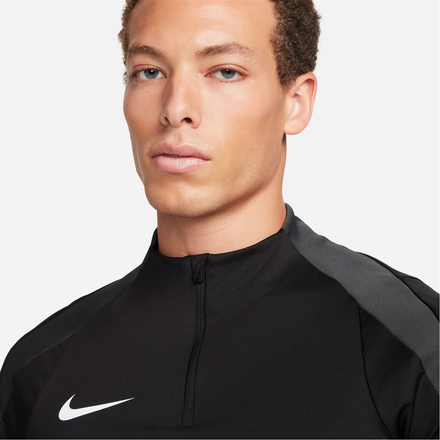 Nike Strike 1/2-Zip Drill Top Mens