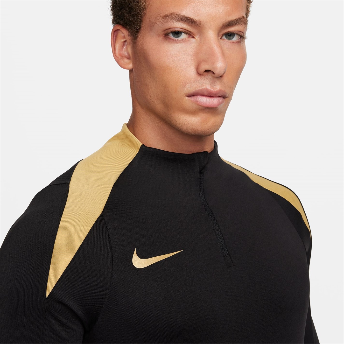Nike Strike 1/2-Zip Drill Top Mens