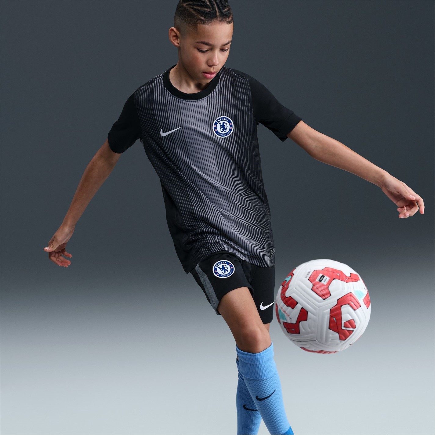 Nike Chelsea FC Stadium Goalkeeper Shirt 2025 2026 Juniors