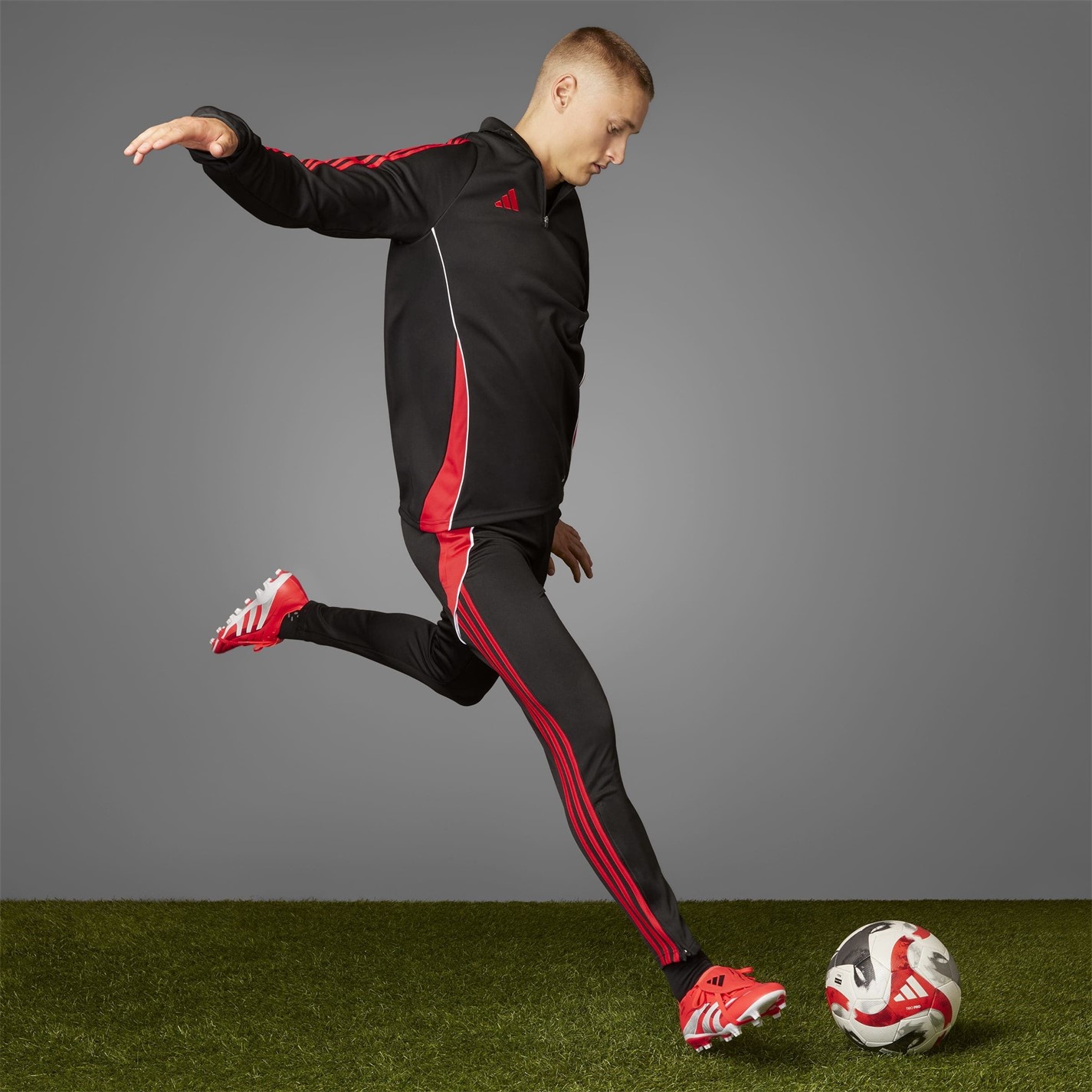 adidas Predator League Fold-Over Tongue Firm Ground Football Boots