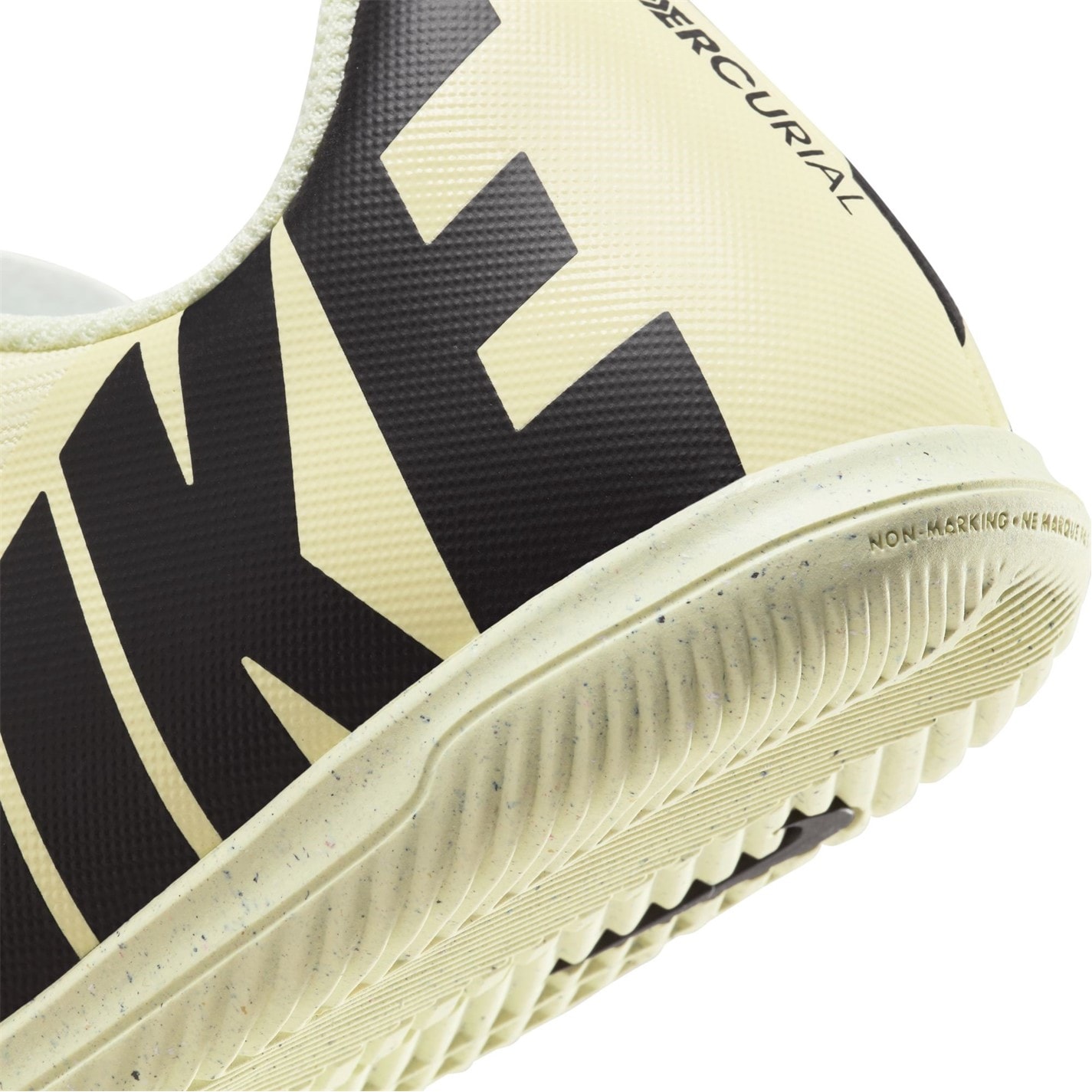 Nike Mercurial Vapor Club Junior Indoor Football Boots