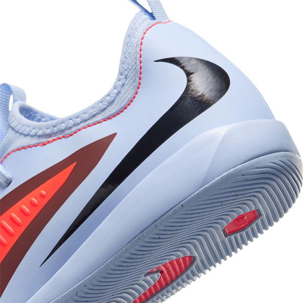 Nike Phantom 6 Academy Juniors Indoor Football Boots