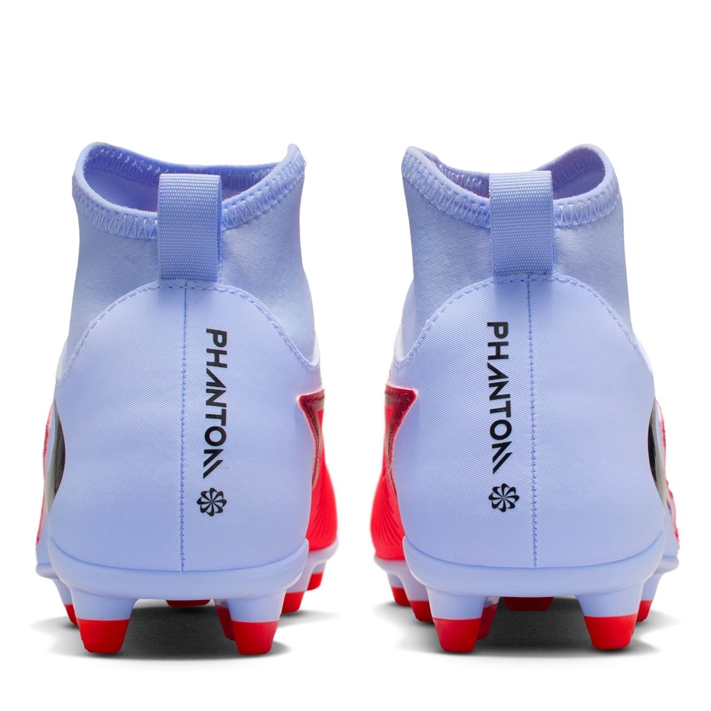 Nike Phantom 6 Club Juniors Multi-Ground Football Boots
