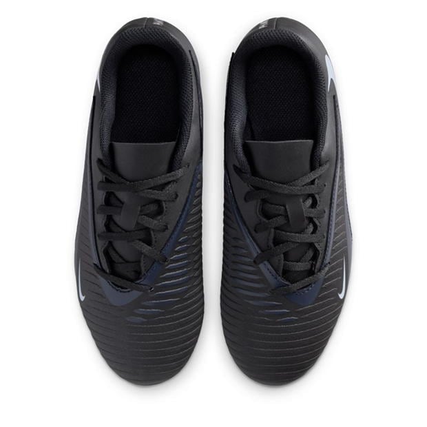 Nike Phantom 6 Club Juniors Multi Ground Football Boots
