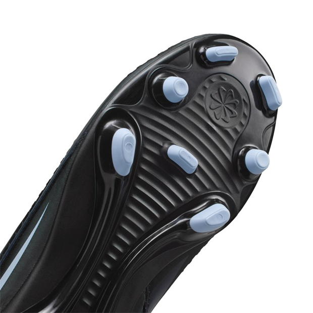 Nike Phantom 6 Club Juniors Multi Ground Football Boots