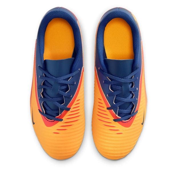 Nike Phantom 6 Club Juniors Multi Ground Football Boots