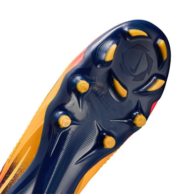 Nike Phantom 6 Low Pro Adults Firm Ground Football Boots