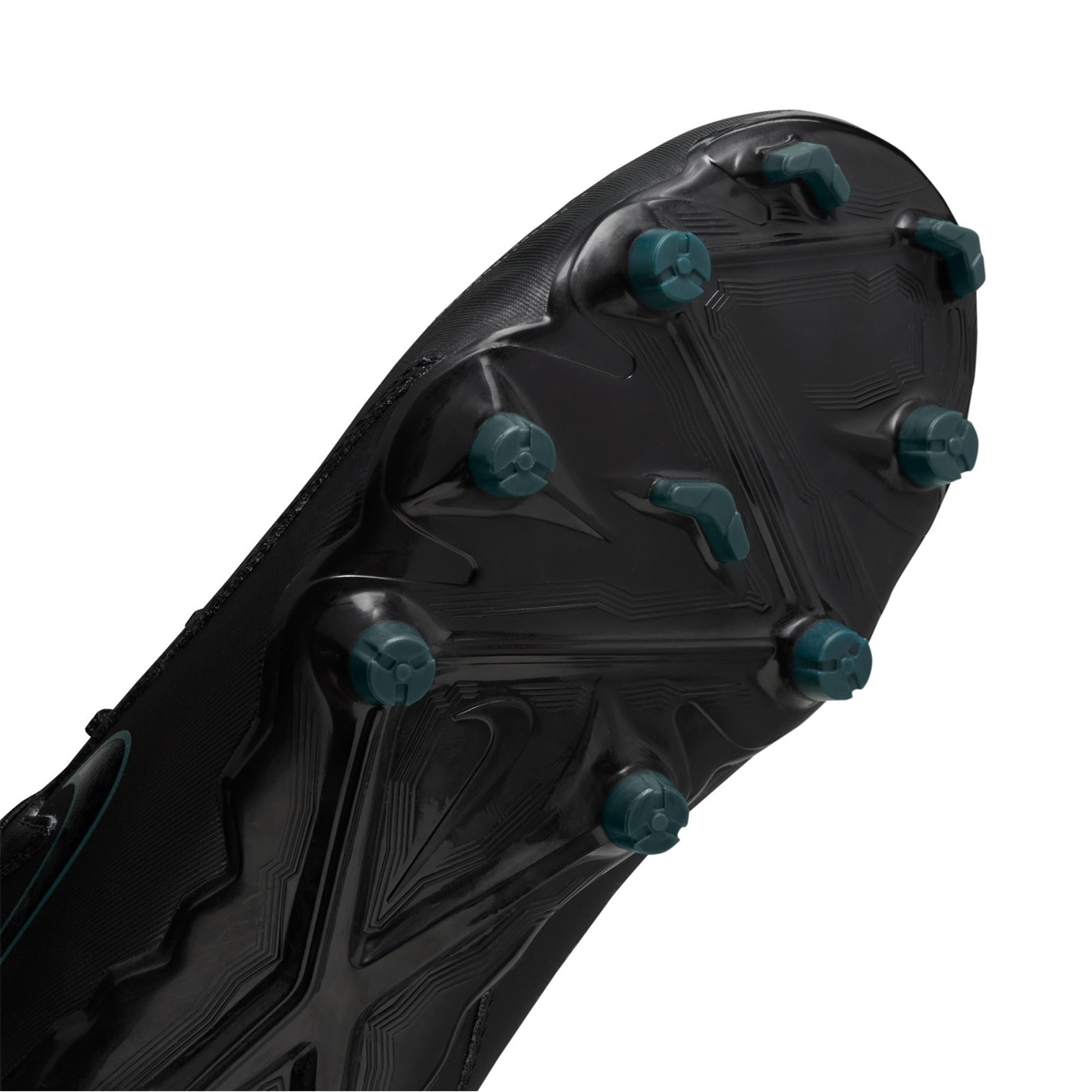 Nike Phantom Luna II Academy Firm Ground Football Boots Junior