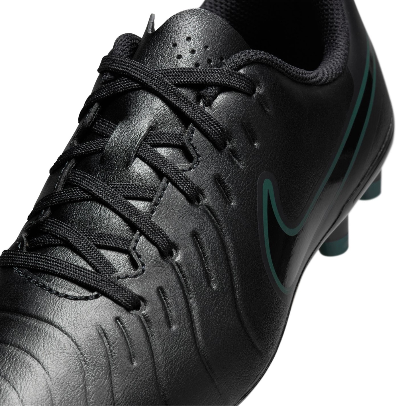 Nike Tiempo Legend 10 Club Juniors Firm Ground Football Boots
