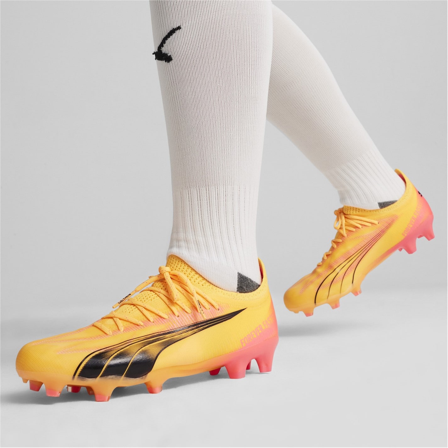 Puma Ultra Ultimates.1 Womens Firm Ground Football Boots