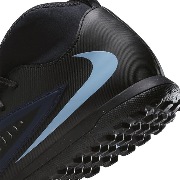 Nike Phantom 6 Club Adults Astro Turf Football Boots