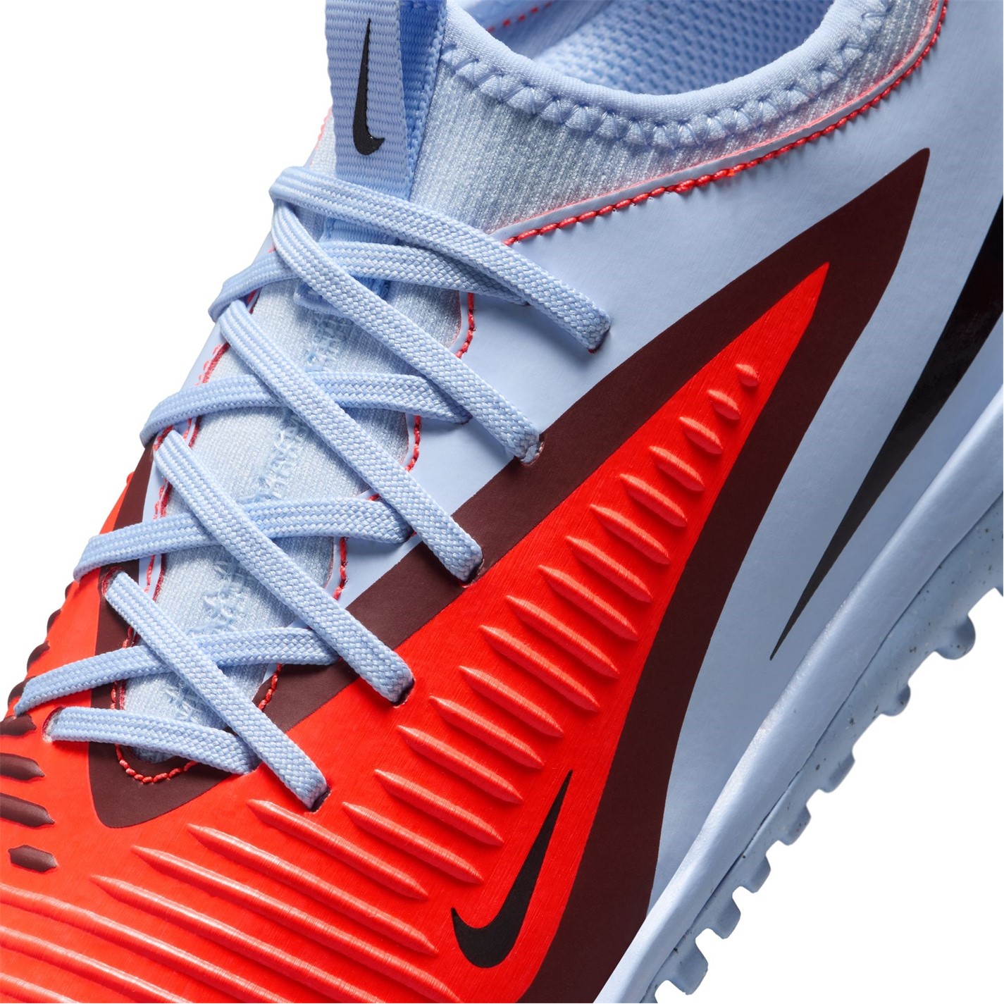 Nike Phantom 6 Low Academy Juniors Astro Turf Football Boots