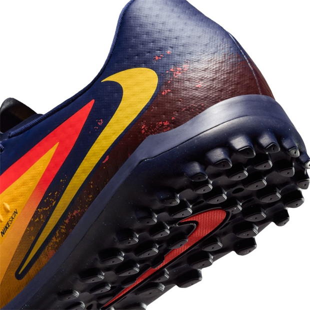 Nike Phantom 6 Low Academy Adults Astro Turf Football Boots