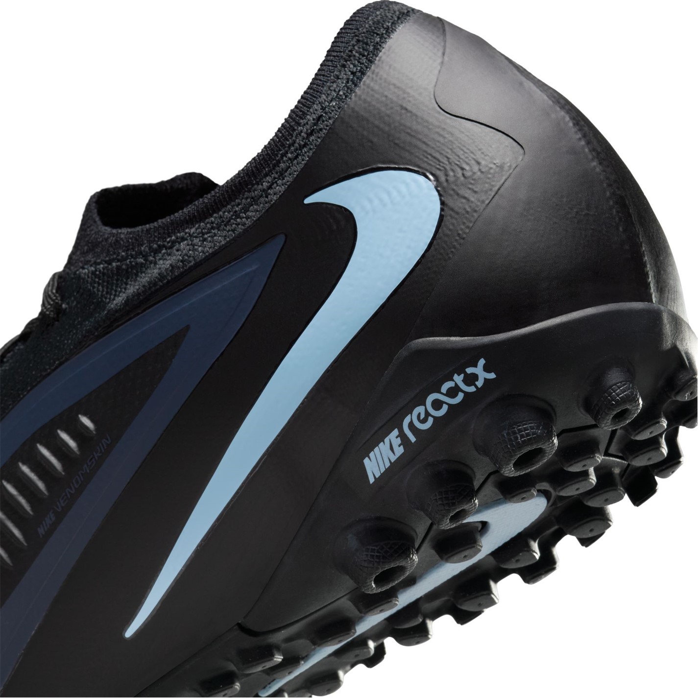 Nike Phantom 6 Pro Adults Astro Turf Football Boots