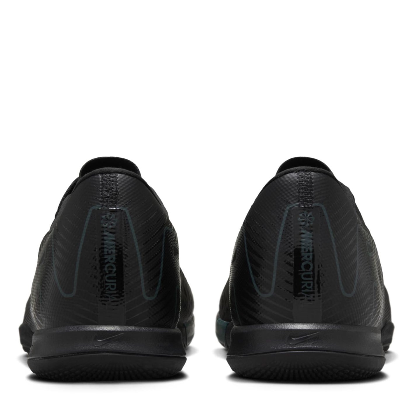 Nike Mercurial Vapor 16 Academy Adults Indoor Court Football Boots