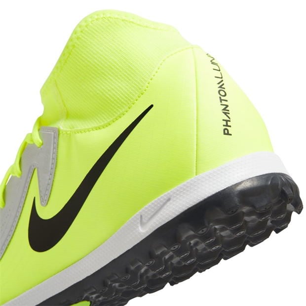 Nike Pantom Luna II Academy Turf Football Boots