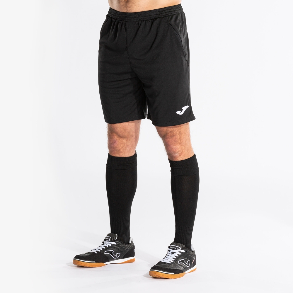 Referee Short Black