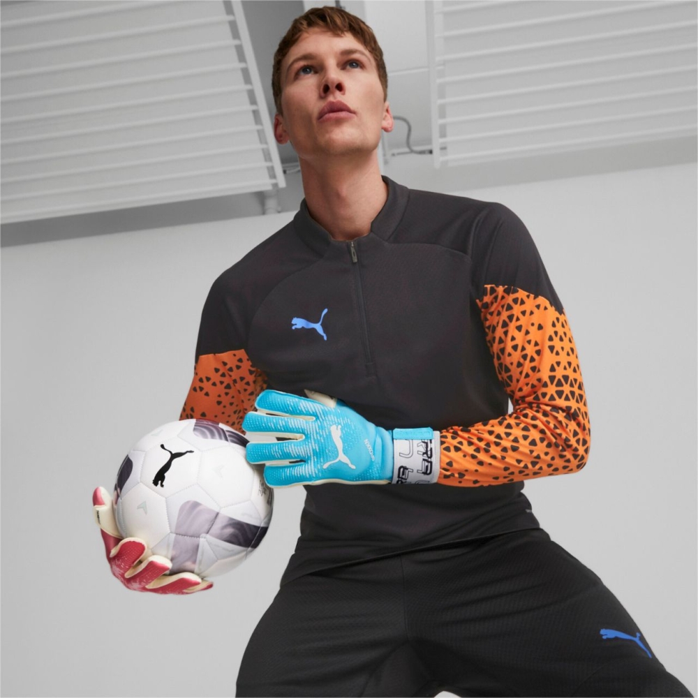 Puma Ultra Grip 1 Tricks Hybrid goalkeeper gloves blue-pink 41853 01