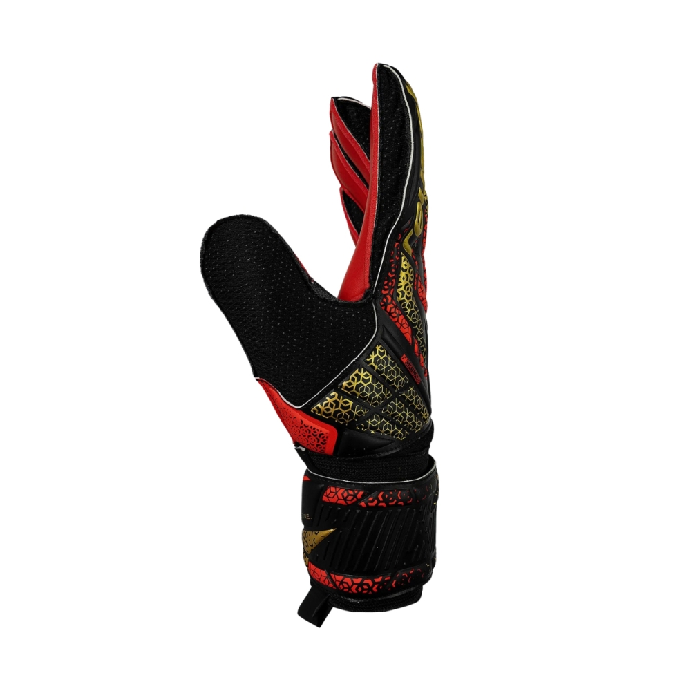 Reusch Attrakt Solid Goalkeeper Gloves Red-Black 5570515 7075