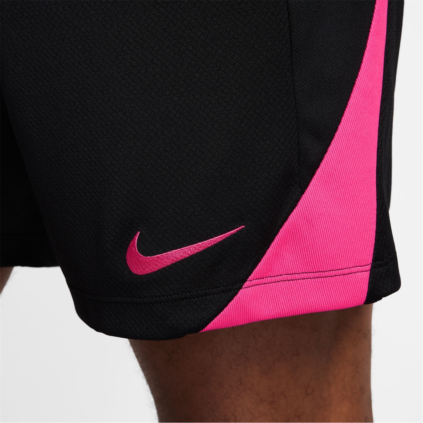 Nike Chelsea Strike Third Shorts 2024 2025 Adults