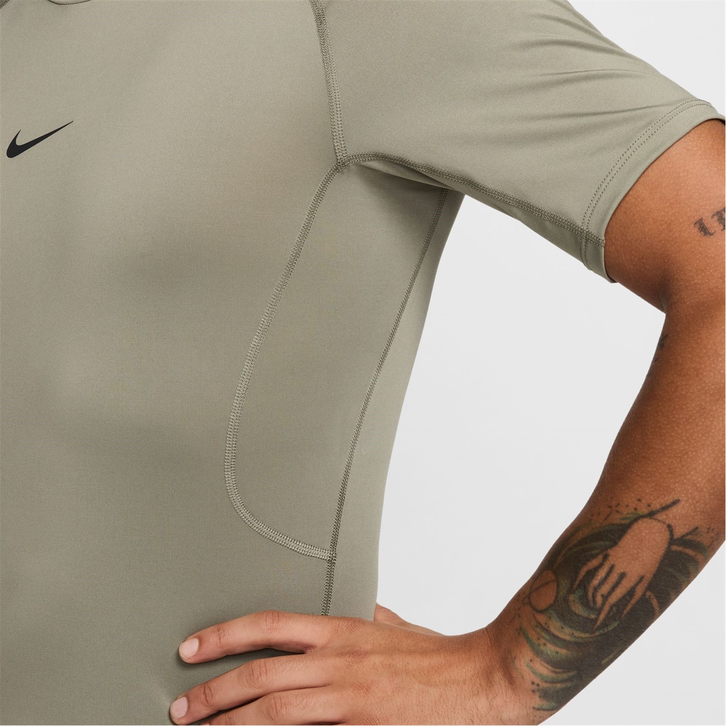 Nike M NP TIGHT TOP Sn51