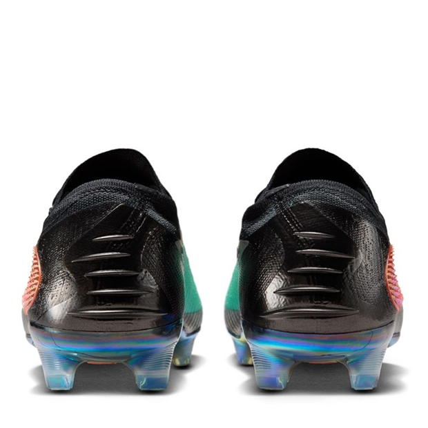Nike Phantom 6 Low Elite Adults Firm Ground Football Boots