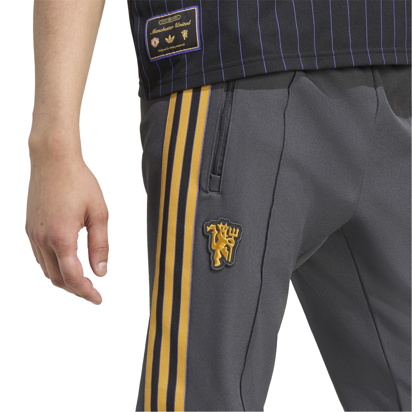 adidas Manchester United Icons Tracksuit Bottoms Mens