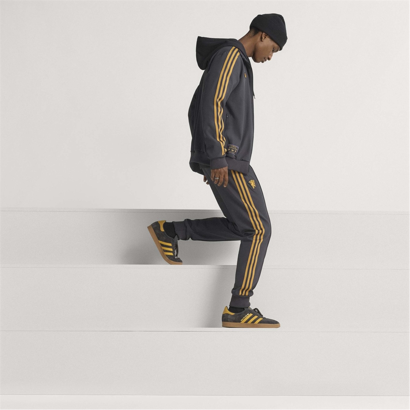 adidas Manchester United Icons Tracksuit Bottoms Mens
