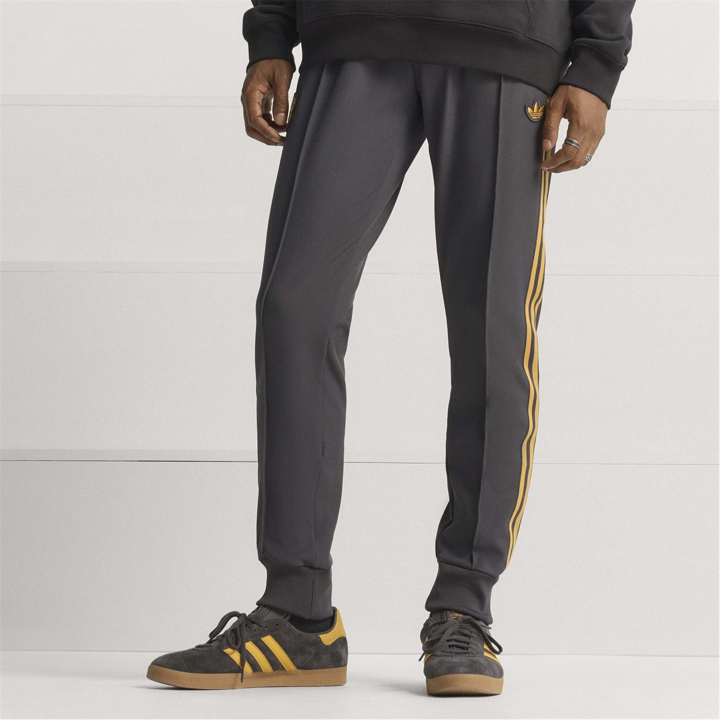 adidas Manchester United Icons Tracksuit Bottoms Mens
