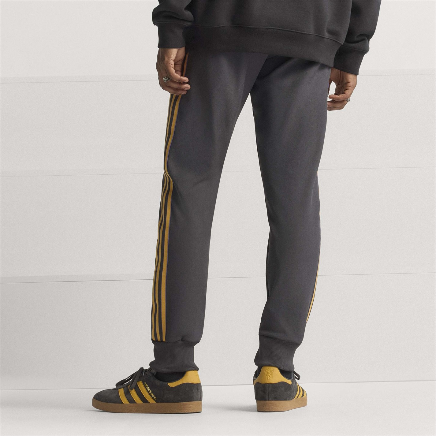 adidas Manchester United Icons Tracksuit Bottoms Mens