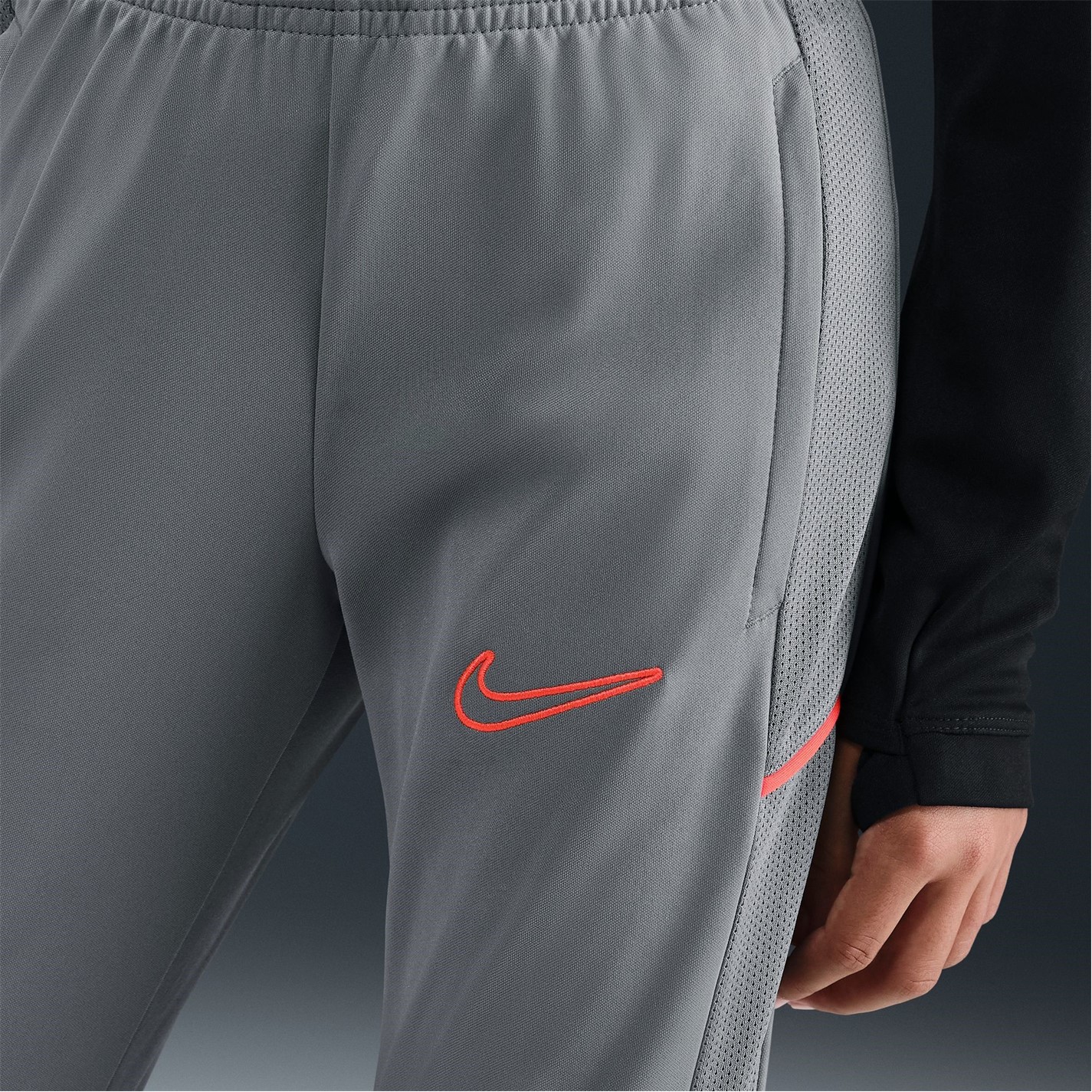 Nike Academy Training Tracksuit Bottoms Juniors