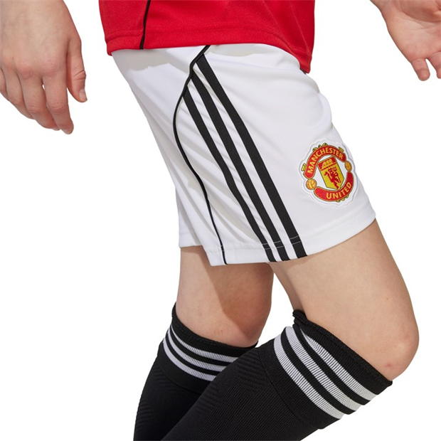 adidas Manchester United Home Shorts 2025 2026 Juniors