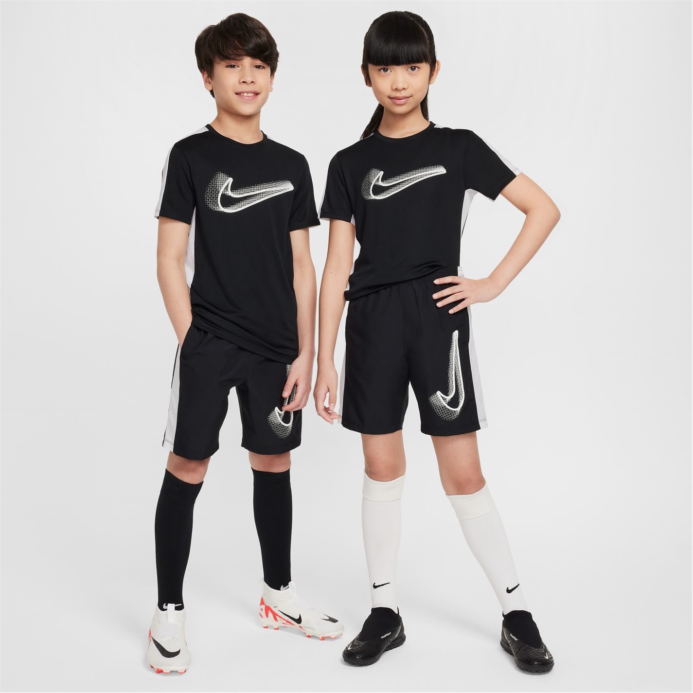 Nike Dri-FIT Academy Big Kids Graphic Soccer Shorts