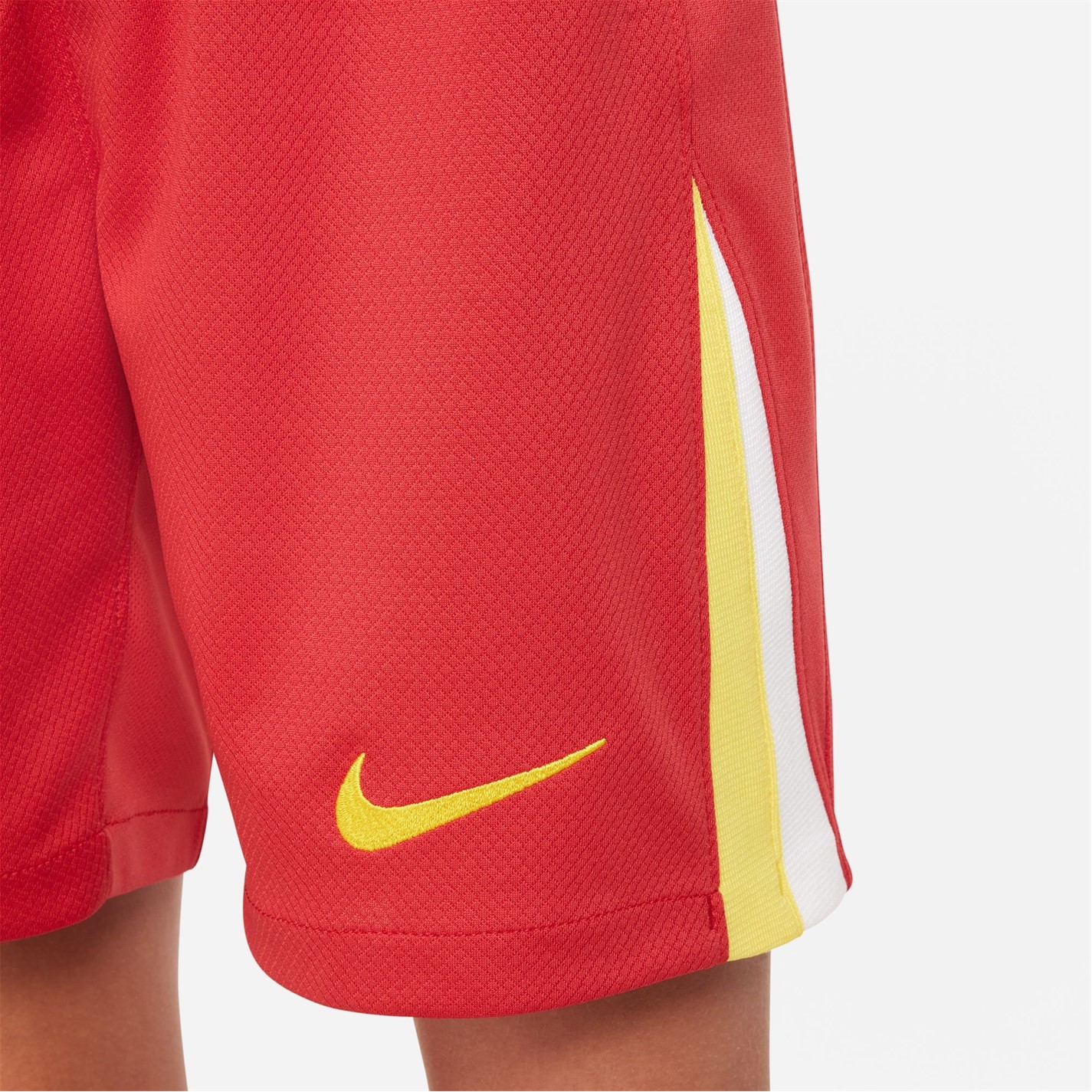 Nike Liverpool Home Shorts 2024 2025 Juniors