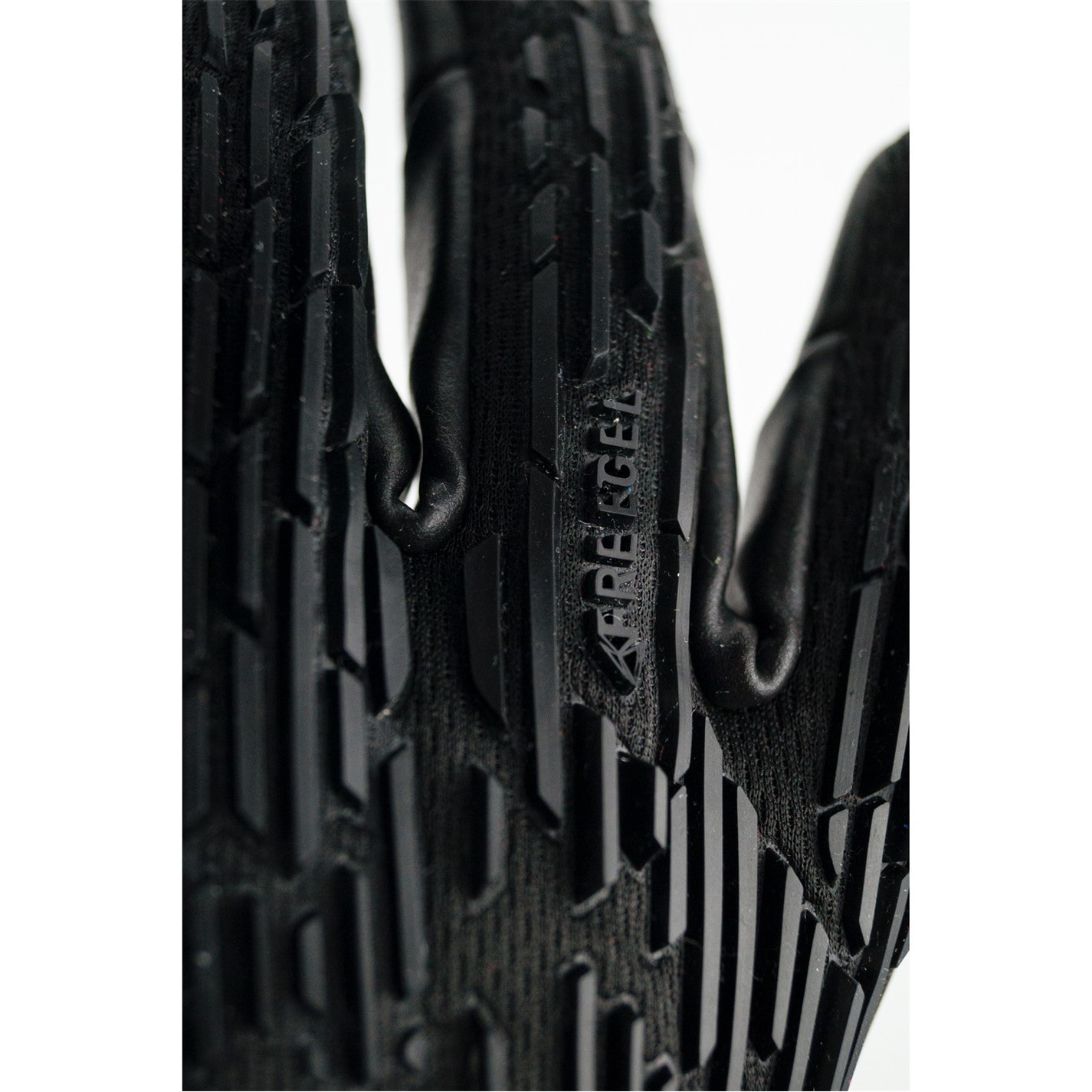 Reusch Attrakt Freege 99