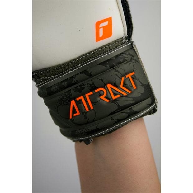 Reusch Attrakt Solid Ch99