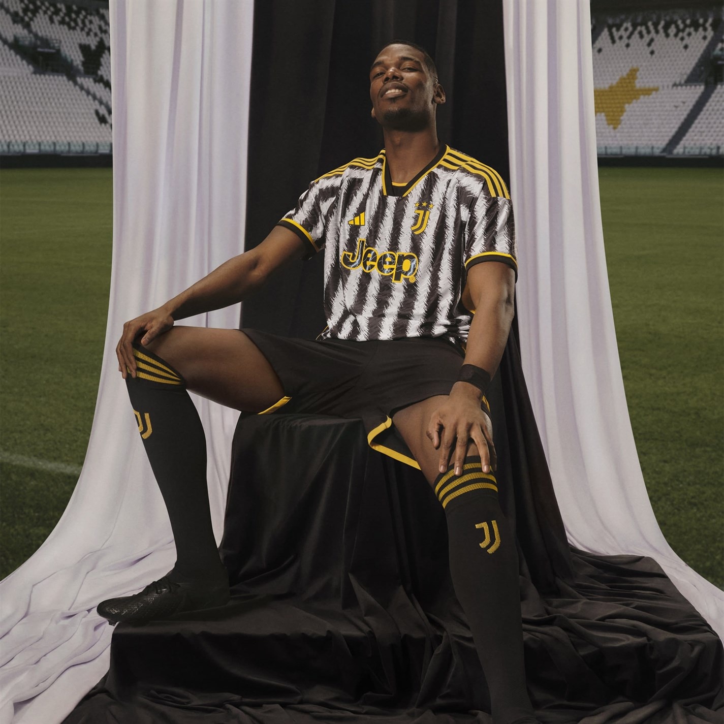adidas Juventus Authentic Home Shirt 2023 2024 Adults