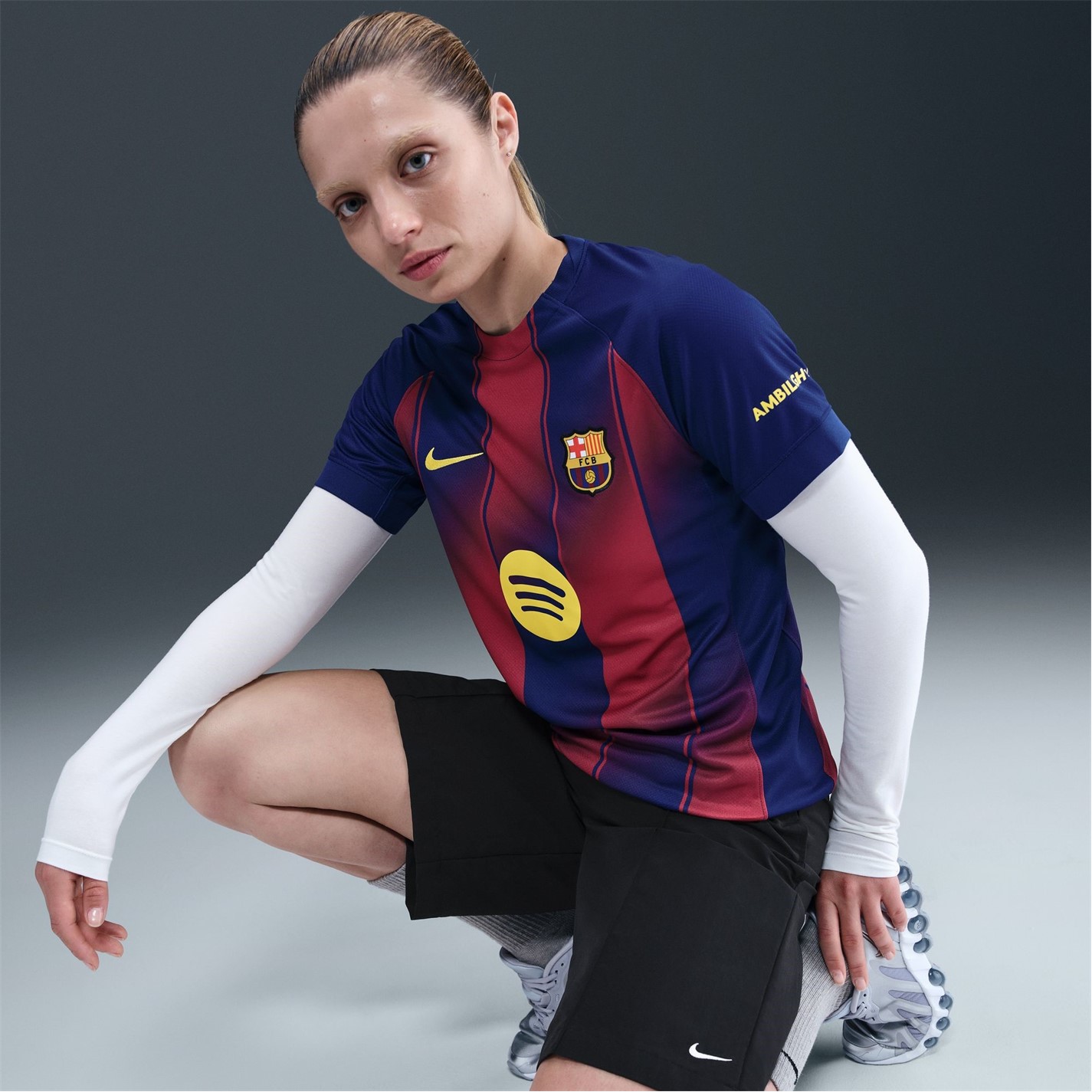 Nike Barcelona Home Shirt 2025 2026 Womens