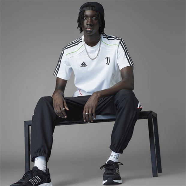 adidas Juventus UBP T-Shirt Adults