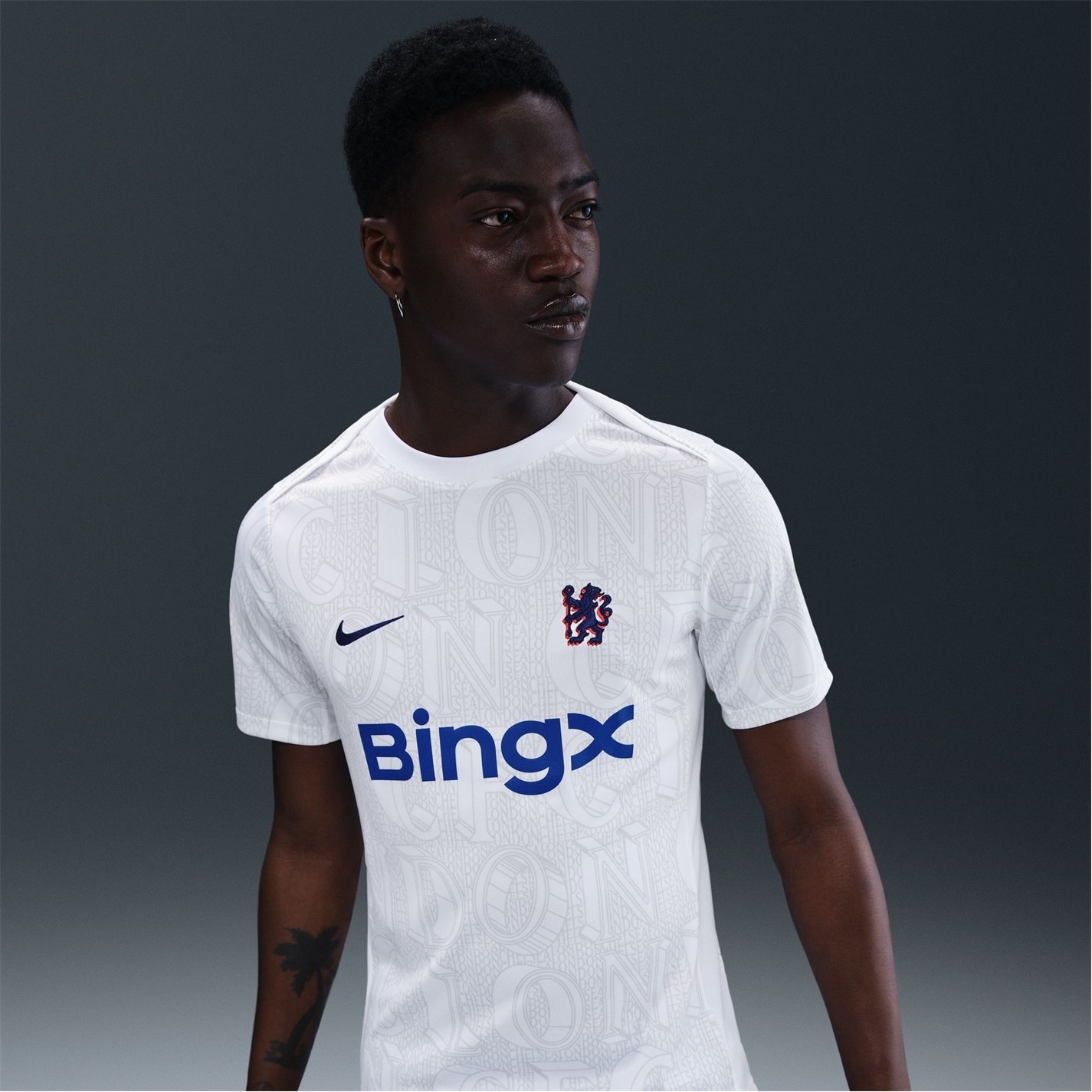 Nike Chelsea Pre Match Shirt 2025 2026 Adults