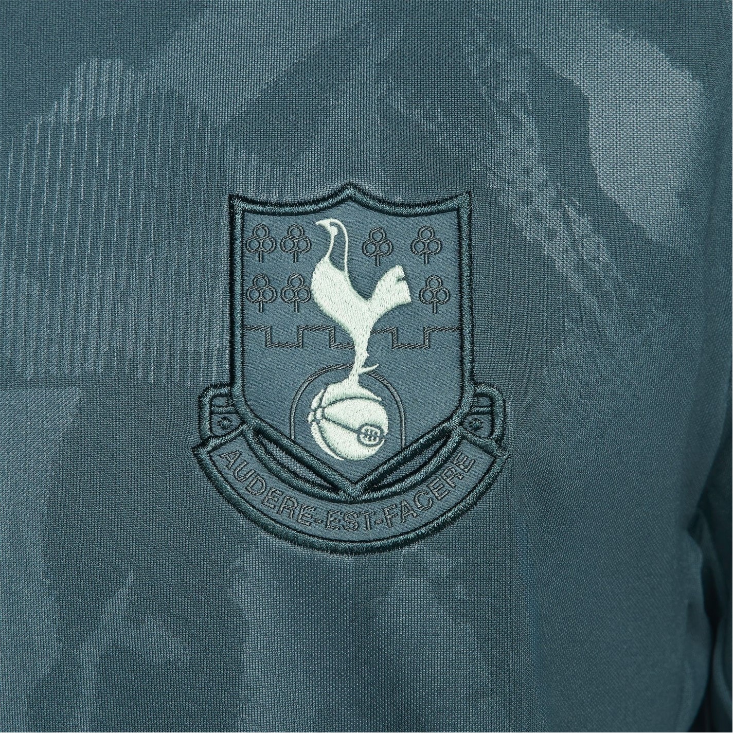 Nike Tottenham Hotspur Academy Pro Third Pre Match Shirt 2024 2025 Adults